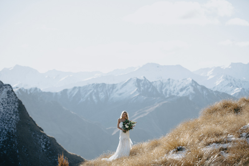 HOORAY_Mag_Destination_Wedding_Photography_12 Heart and Colour