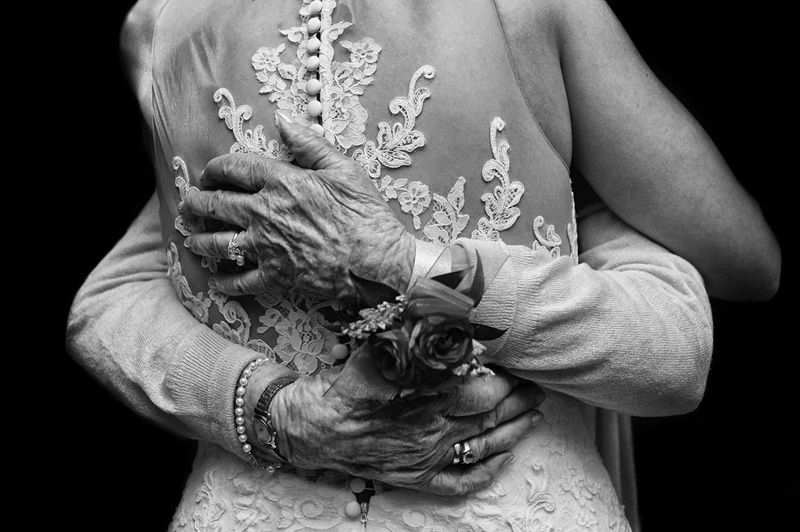 Black-White-Wedding-Photography_02
