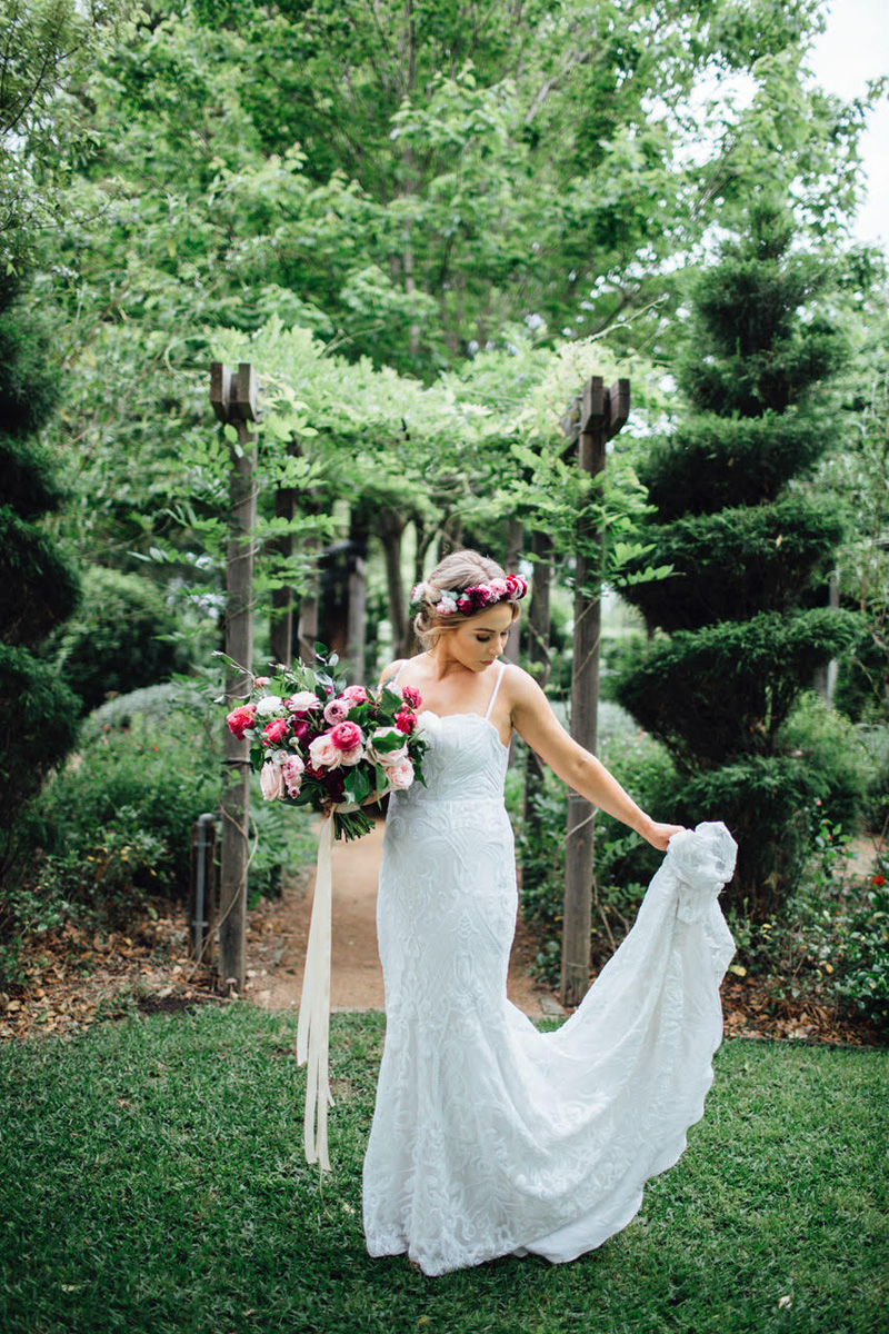 HOORAY_Bridal-Wedding-Photographers_Philippa Enid