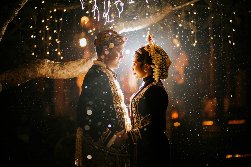 Hooray-After-Dark-Wedding-Photography-Edit_Antijitters Photo