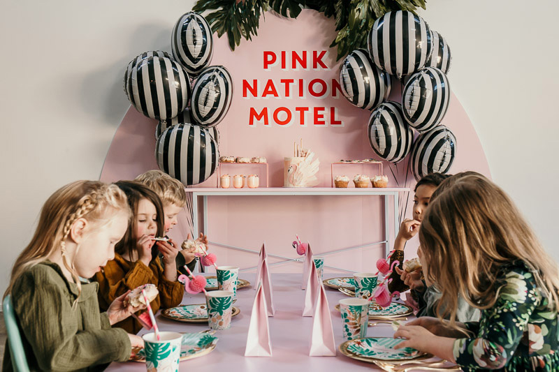 Hooray-Pink-Nation-Motel-Birthday-Party_15